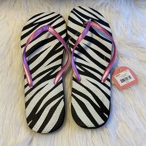 SO Flip Flops Womens Size XL Zebra Print Sandals‎ Open Toe Shoes